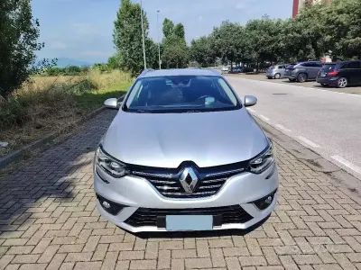 Usata Renault Mégane GrandTour Bose Edition 110 CV (80 kW) 2016 Grigio Station wagon