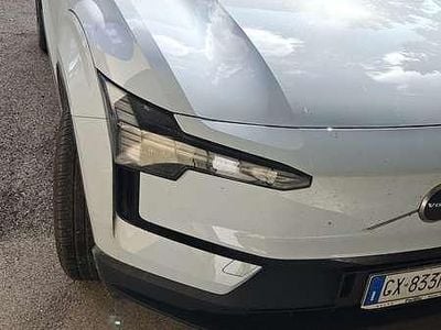 Usata Volvo EX30 Core 75 kW (102 CV) 2024 Blu/azzurro SUV