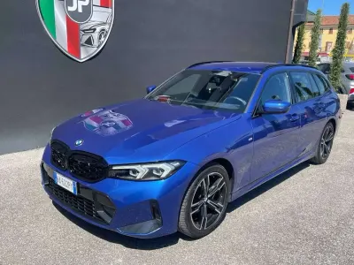 Usata BMW 320 M Sport 190 CV (139 kW) 2023 Portimau blu met. Station wagon