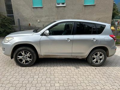 Usata Toyota RAV4 158 CV (116 kW) 2010 Grigio SUV