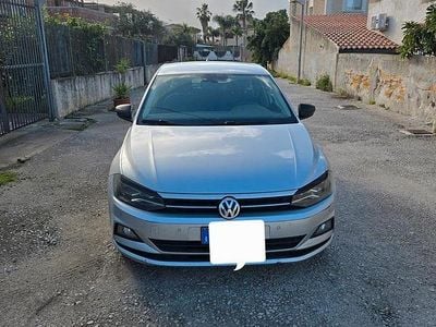 Usata VW Polo 80 CV (58 kW) 2018 Grigio Utilitaria