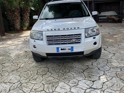 Usata Land Rover Freelander 2 160 CV (117 kW) 2009 Bianco SUV