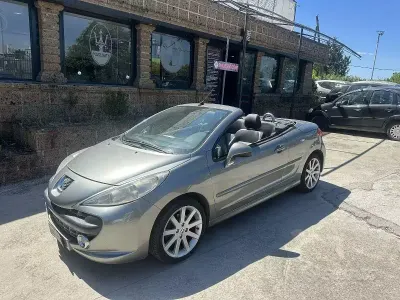 Usata Peugeot 207 CC Roland Garros 120 CV (88 kW) 2008 Cabrio