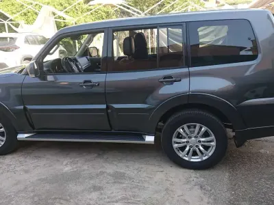 Usata Mitsubishi Pajero Instyle 200 CV (147 kW) 2013 SUV