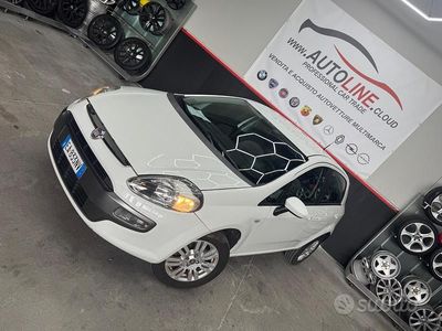 Usata Fiat Punto Evo 78 CV (57 kW) 2010 Bianco Utilitaria