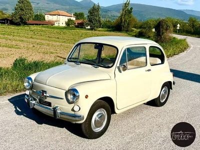 Usata Fiat 600D 1960 Utilitaria