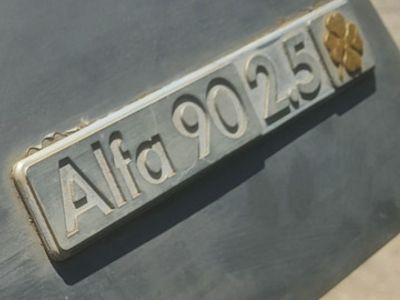 usata Alfa Romeo 90 2.5 quadrifoglio oro