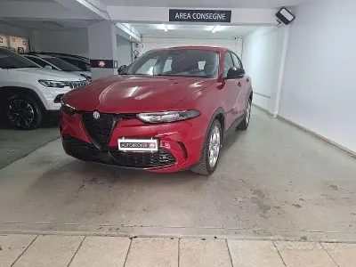 Usata Alfa Romeo Tonale Sprint 131 CV (96 kW) 2023 Rosso SUV