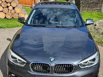 Usata BMW 118 Sport Line 150 CV (110 kW) 2017 Grigio Berlina