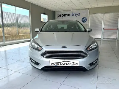 Usata Ford Focus Titanium X 120 CV (88 kW) 2015 Grigio Berlina