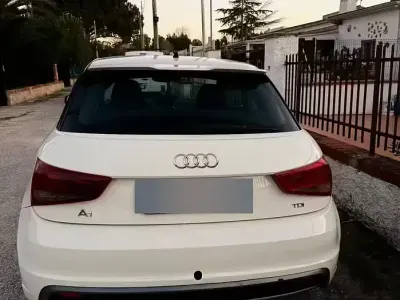 Usata Audi A1 105 CV (77 kW) 2011 Bianco Utilitaria