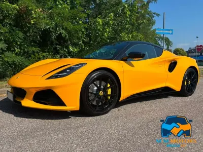 Usata Lotus Emira 360 CV (264 kW) 2024 Giallo Coupé