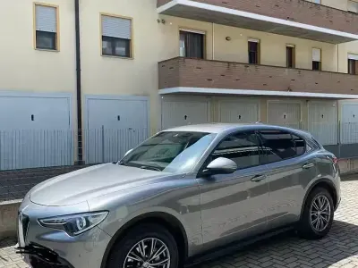 Usata Alfa Romeo Stelvio 190 CV (139 kW) 2020 SUV