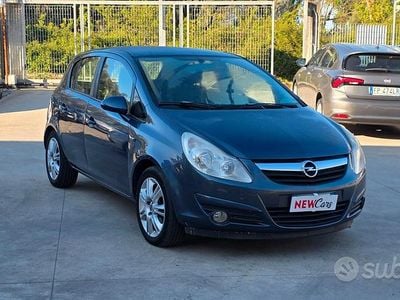 Occasion Opel Corsa Cosmo 75 ch (55 kW) 2008 Gris Citadine