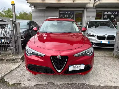 Usata Alfa Romeo Stelvio Ti 209 CV (153 kW) 2022 Rosso SUV