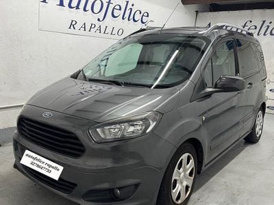 Usata Ford Tourneo Courier Sport 75 CV (55 kW) 2018 Grigio Monovolume