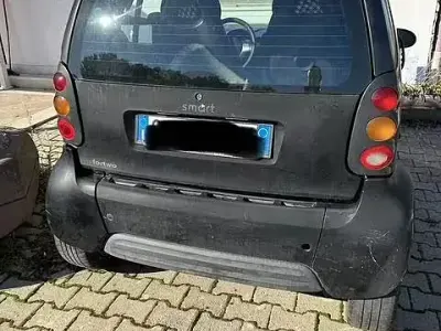 Usata Smart ForTwo Coupé 54 CV (39 kW) 1999 Nero Coupé