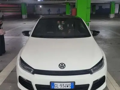 Usata VW Scirocco 140 CV (102 kW) 2010 Bianco Coupé