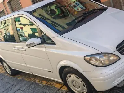 Usata Mercedes Viano 150 CV (110 kW) 2005 Bianco Monovolume