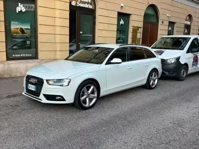 Usata Audi A4 150 CV (110 kW) 2014 Bianco Station wagon