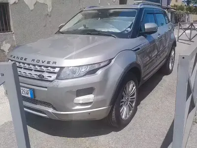 Usata Land Rover Range Rover evoque 190 CV (139 kW) 2013 Verde SUV