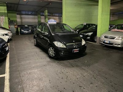 usata Mercedes A160 A 160Elegance PREZZO RISERVATO PER OPERATORI DEL SETTORE