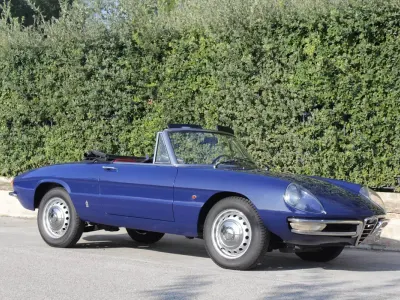 Usata Alfa Romeo Spider 109 CV (80 kW) 1966 Blu Cabrio