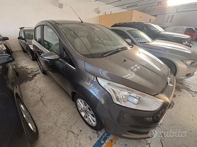 Usata Ford B-MAX Business Edition 90 CV (66 kW) 2015 Grigio Monovolume