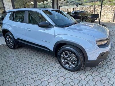 Nuova Jeep Avenger Longitude 110 CV (80 kW) 2026 Grigio SUV