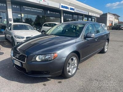 Usata Volvo S80 Executive 185 CV (136 kW) 2007 Grigio Berlina