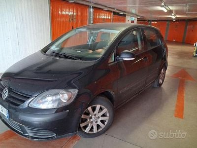 Usata VW Golf V 2005 Nero Utilitaria