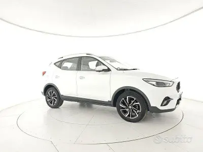 Usata MG ZS Luxury 111 CV (81 kW) 2023 Bianco SUV