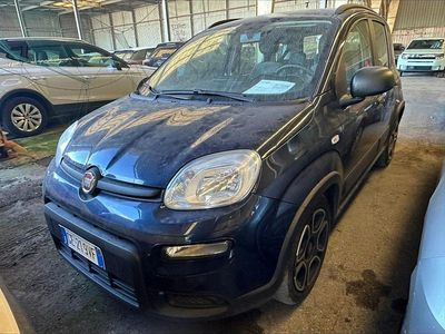 Usata Fiat Panda City Life 70 CV (51 kW) 2021 Viola Utilitaria