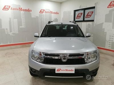 Usata Dacia Duster 110 CV (80 kW) 2012 Grigio SUV