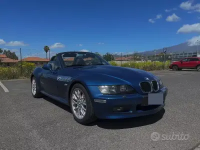 Usata BMW Z3 Sport Line 140 CV (102 kW) 2002 Blu Cabrio