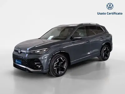 Gebraucht VW Tiguan R-line 150 PS (110 kW) 2025 SUV