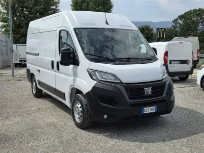 Usata Fiat Ducato 33 120 CV (88 kW) 2022 Bianco Furgone
