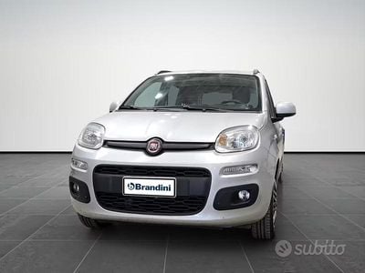 Usata Fiat Panda Lounge 69 CV (50 kW) 2019 Grigio Utilitaria