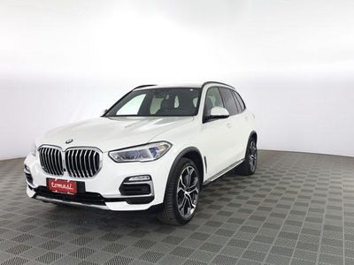 Usata BMW X5 xLine 286 CV (210 kW) 2021 Alpine white SUV