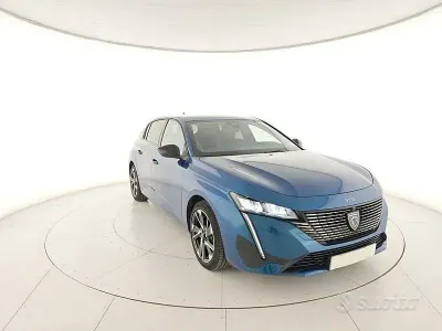 Usata Peugeot 308 Allure 131 CV (96 kW) 2024 Blu Berlina