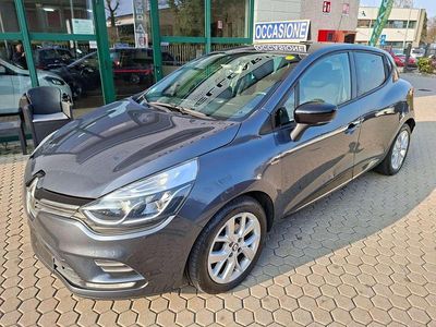 Usata Renault Clio IV Business 90 CV (66 kW) 2018 Grigio Berlina