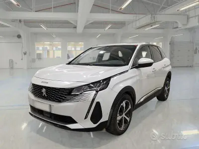 Begagnad Peugeot 3008 Allure 130 HK (95 kW) 2021 Vit SUV