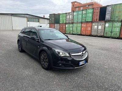 Usata Opel Insignia Country Tourer 163 CV (119 kW) 2014 Nero Station wagon