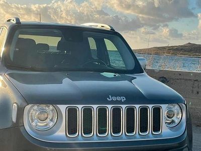 Usata Jeep Renegade Limited 120 CV (88 kW) 2016 SUV