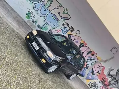 Usata Renault Clio 137 CV (100 kW) 1992 Utilitaria