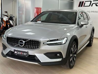 usata Volvo V60 CC B5 B5 AWD Geartronic Business Pro Line