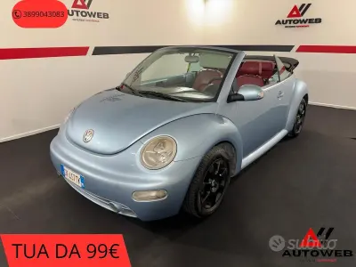 Usata VW New Beetle 102 CV (75 kW) 2004 Bluazzurro Utilitaria