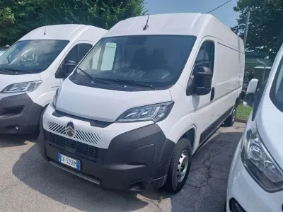 Usata Citroën Jumper 140 CV (102 kW) 2024 Bianco Monovolume