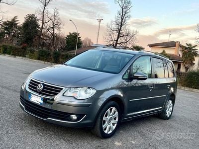 VW Touran