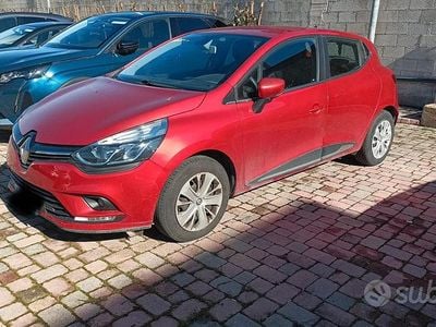 Usata Renault Clio IV Zen 90 CV (66 kW) 2018 Rosso Berlina
